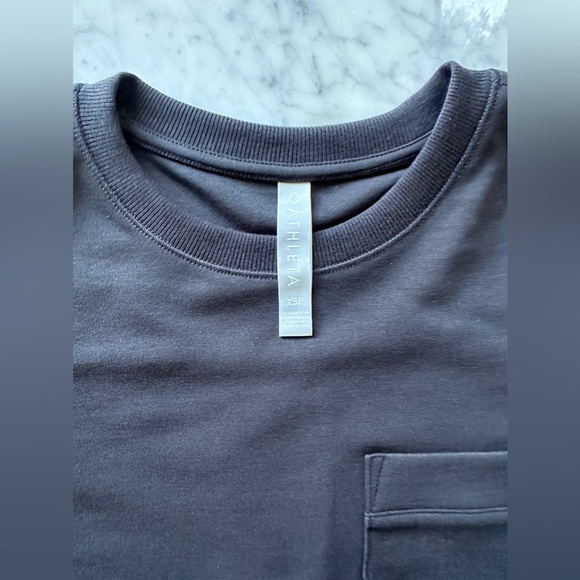 NWT Athleta Black Gallery Tee XSP - Picture 7 of 11